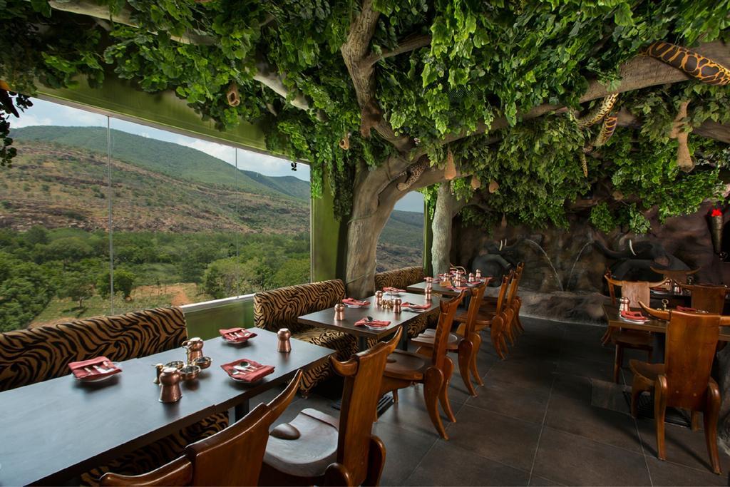 Pai Viceroy Hotell Tirupati Exteriör bild